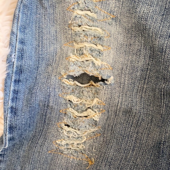 Jean skirt with rips - Picture 5 of 5